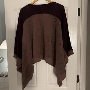 Lululemon 'It All Lines Up' Burgundy & Taupe Knit Poncho Woman's OS ribbed neutr